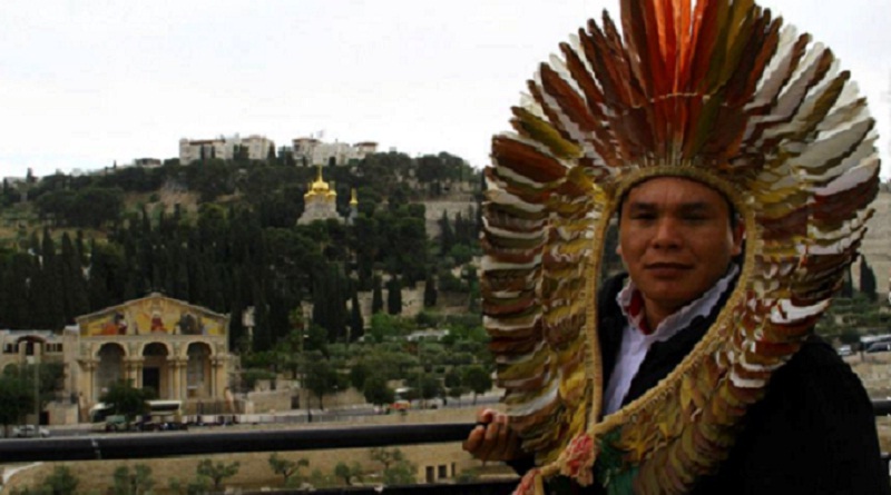 Bane Huni Kuî: o jovem líder indígena que viaja pelo mundo.